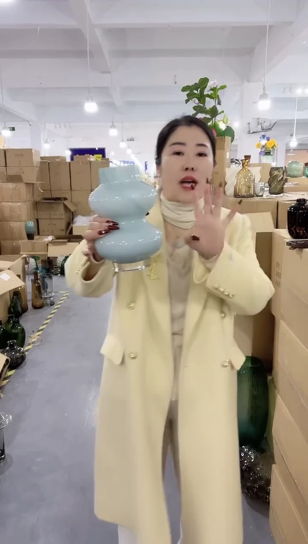 【闪购商品】玻璃唐总花瓶厂-微瑕-U1FW