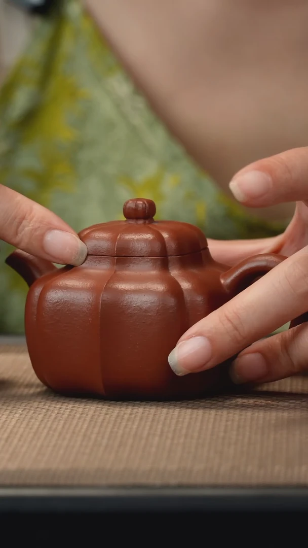 茶壶紫砂生砂筋纹德钟150cc