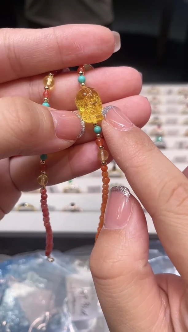 银S925镶嵌琥珀手链S925琥珀手链