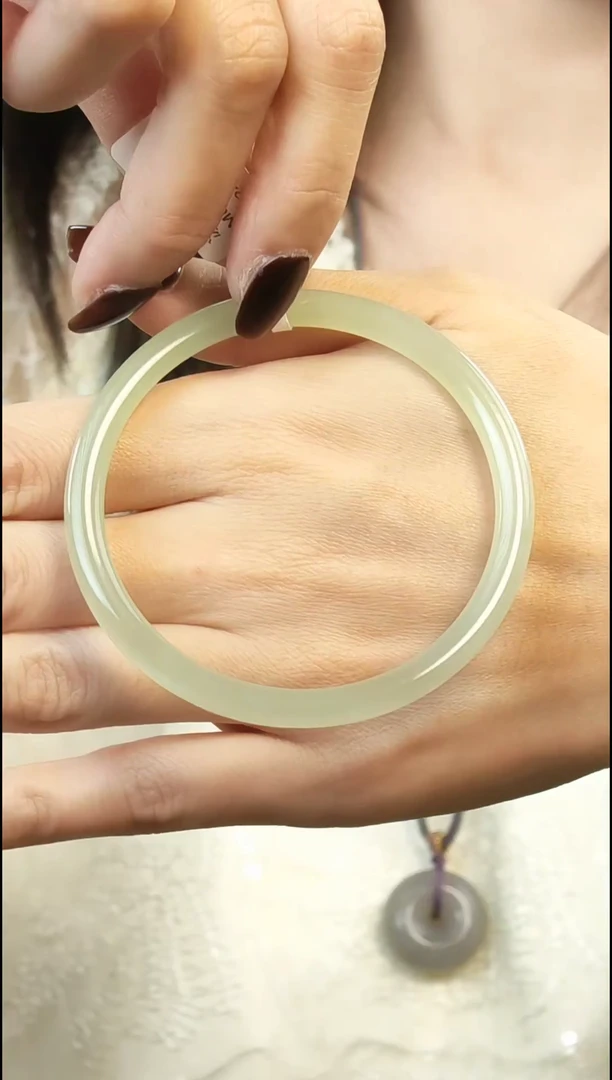 未镶嵌手镯和田玉11