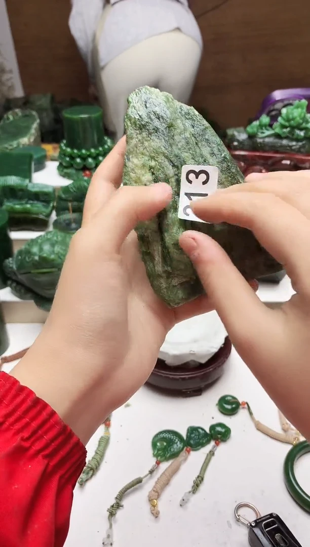 未镶嵌和田玉挂件1