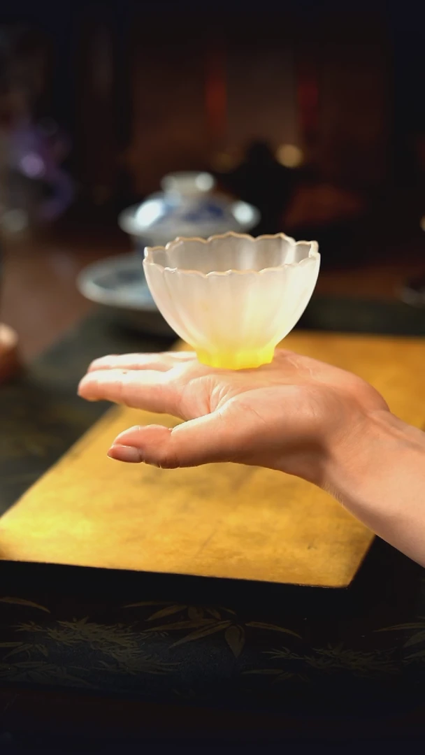 琉璃莲花茶杯-新黄袅袅-黄色