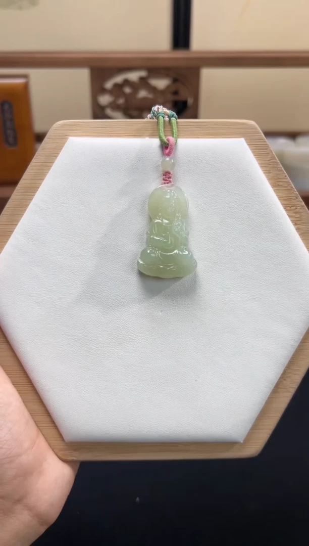 吊坠(不含链)未镶嵌和田玉38x24.7x8