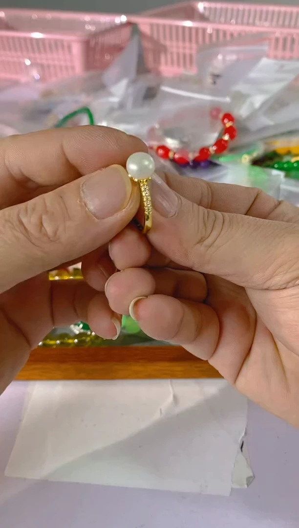 【闪购商品】水晶颈饰银S925镶嵌61红宝，蓝宝，多样性发一件赠链