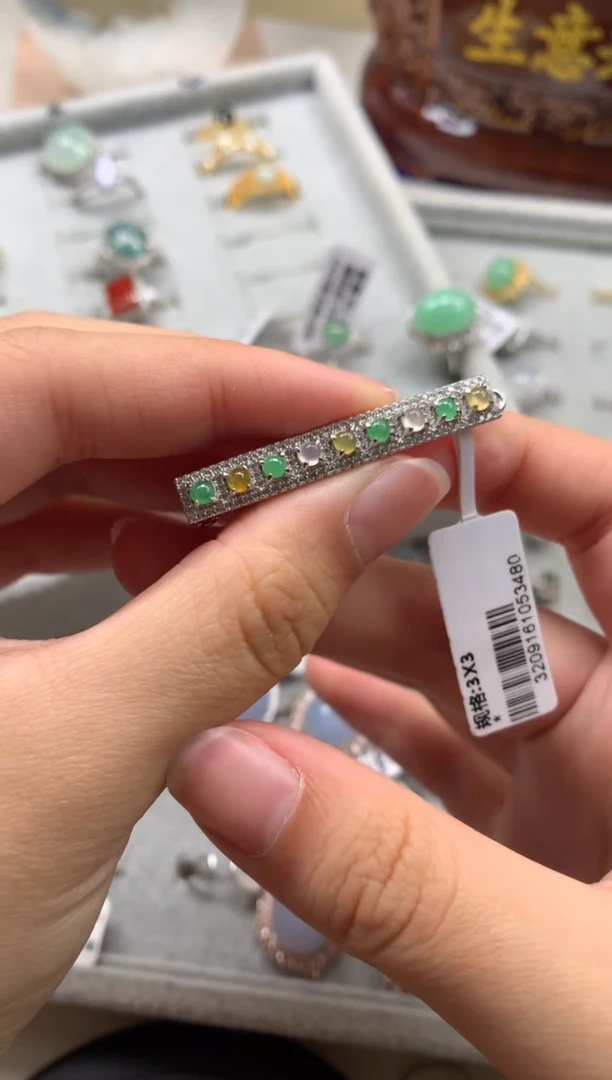 银S925镶嵌戒指翡翠吊坠10