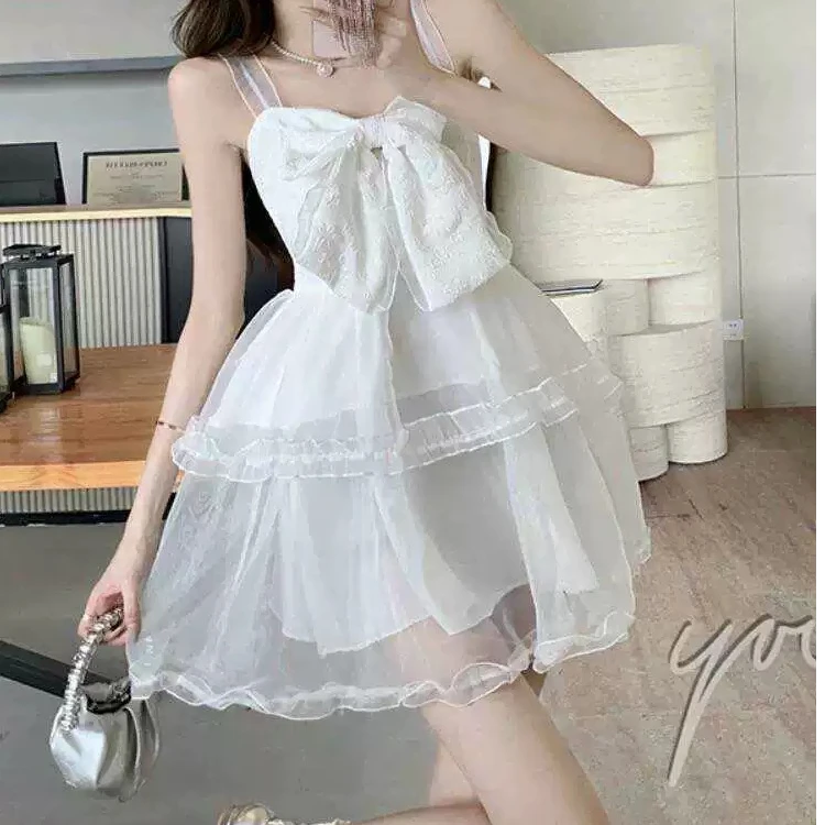 吊带纯色长裙森系吊带裙连衣裙性感显瘦蓬蓬裙lolita甜美裙子