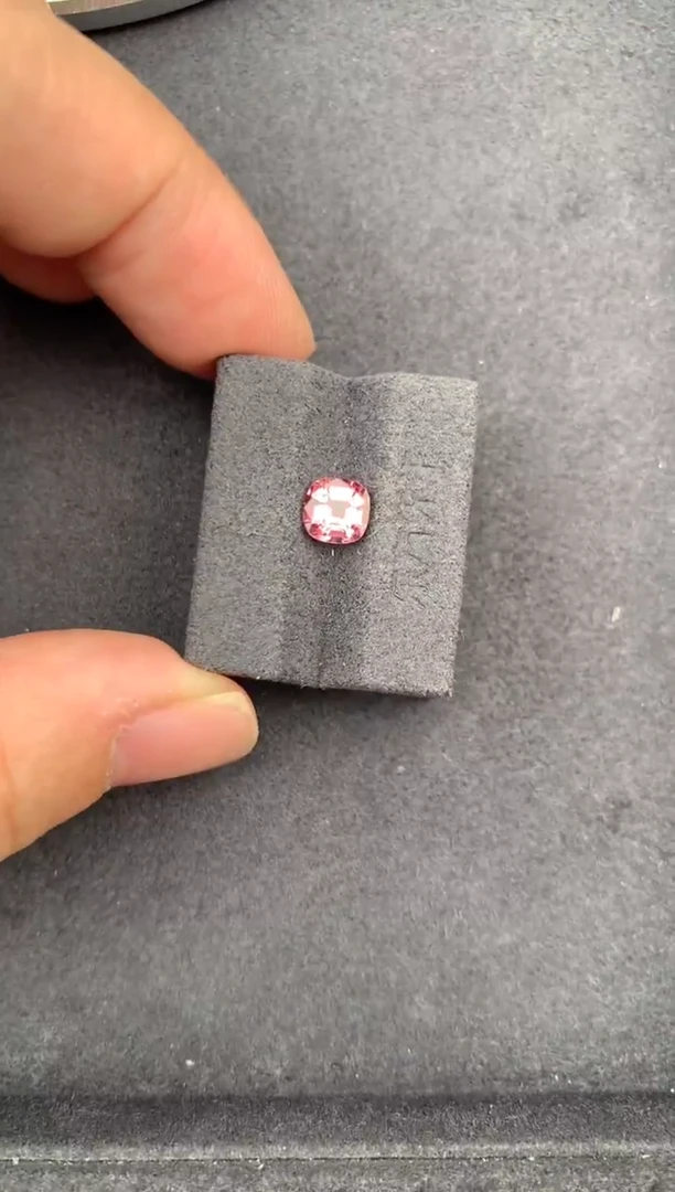 未镶嵌珠宝半成品碧玺1ct粉碧玺 定制 GE