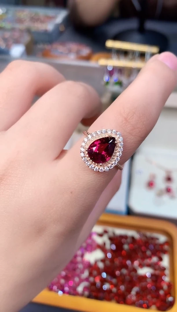 【闪购商品】石榴石戒指银S925镶嵌天然镁铝