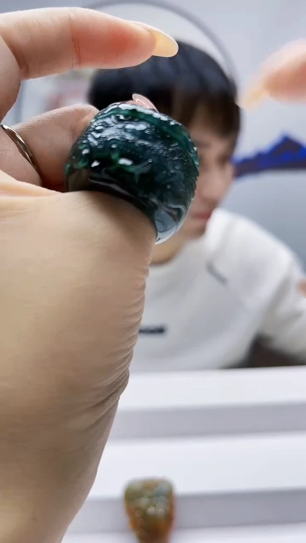 未镶嵌定制翡翠毛货挂件35