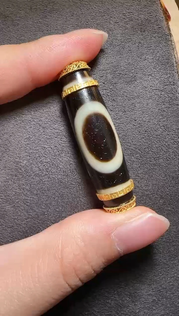 【闪购商品】玛瑙吊坠18K金镶嵌吊坠