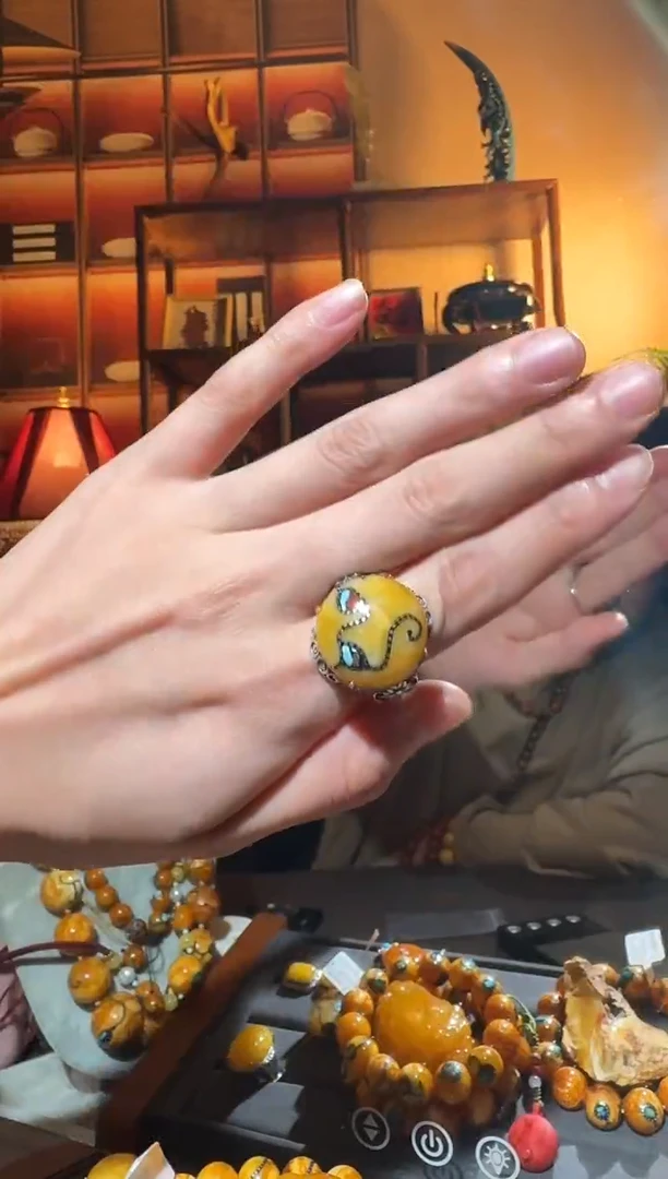 蜜蜡颈饰银S925镶嵌9265选择多样性发货其中一件