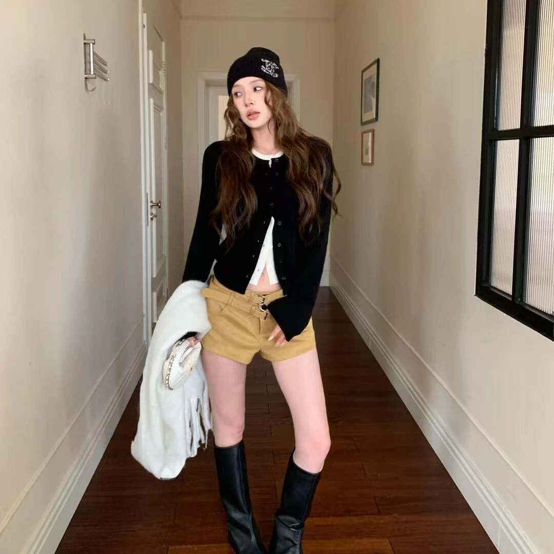 黑色假两件针织衫女秋冬慵懒风撞色拼接内搭设计感上衣高腰短裤子