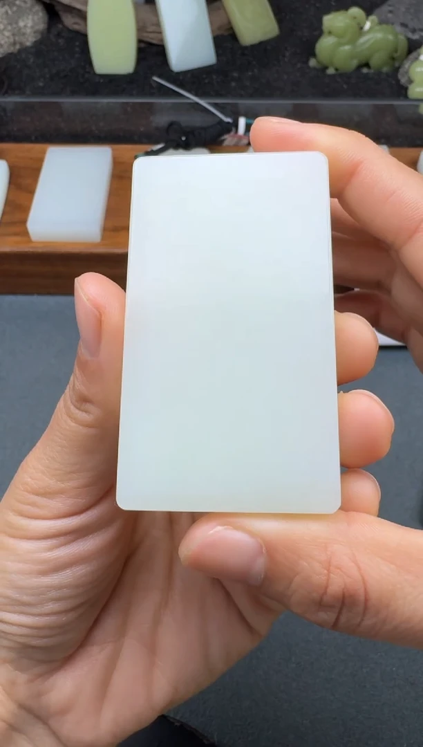 颈饰未镶嵌和田玉2