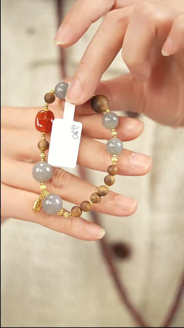 沉香手串莺歌绿棋圆珠单圈-336