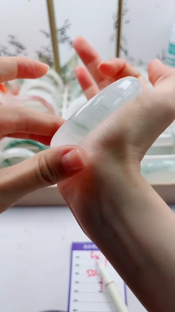 石英质玉手镯未镶嵌L57微色差50mm