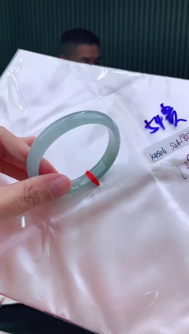 未镶嵌手镯翡翠52