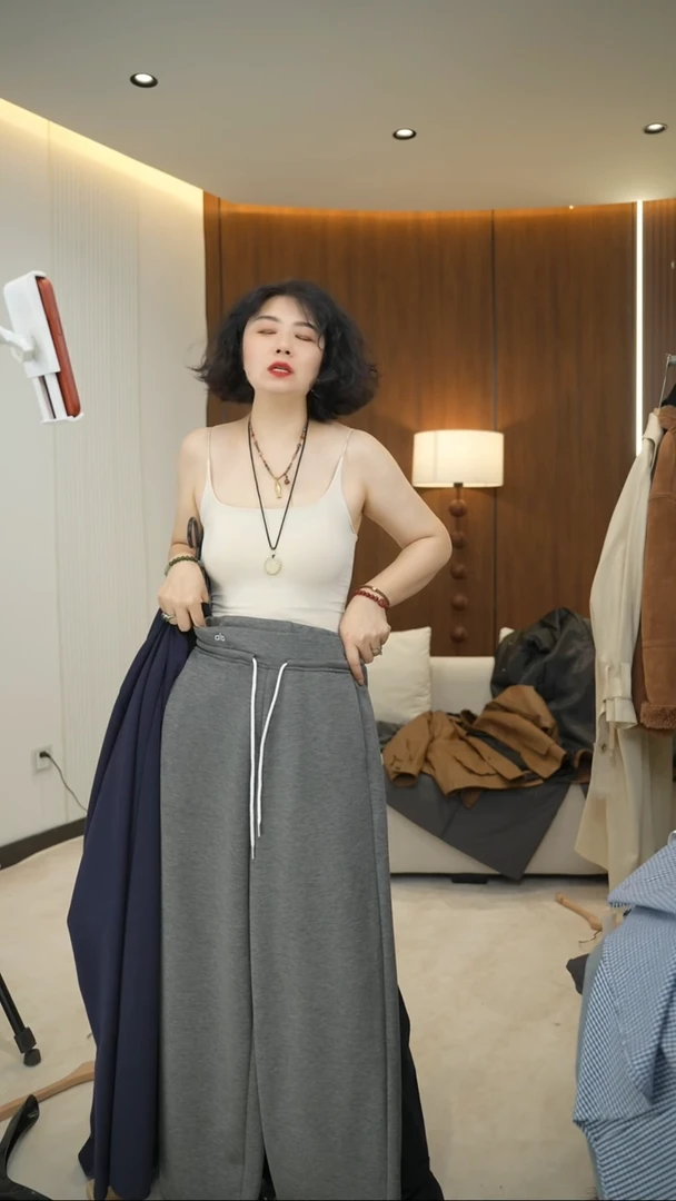 灰色~~~~~~~~【看好下单】