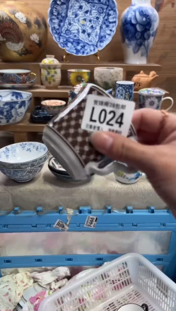 瓷片悠*     L024