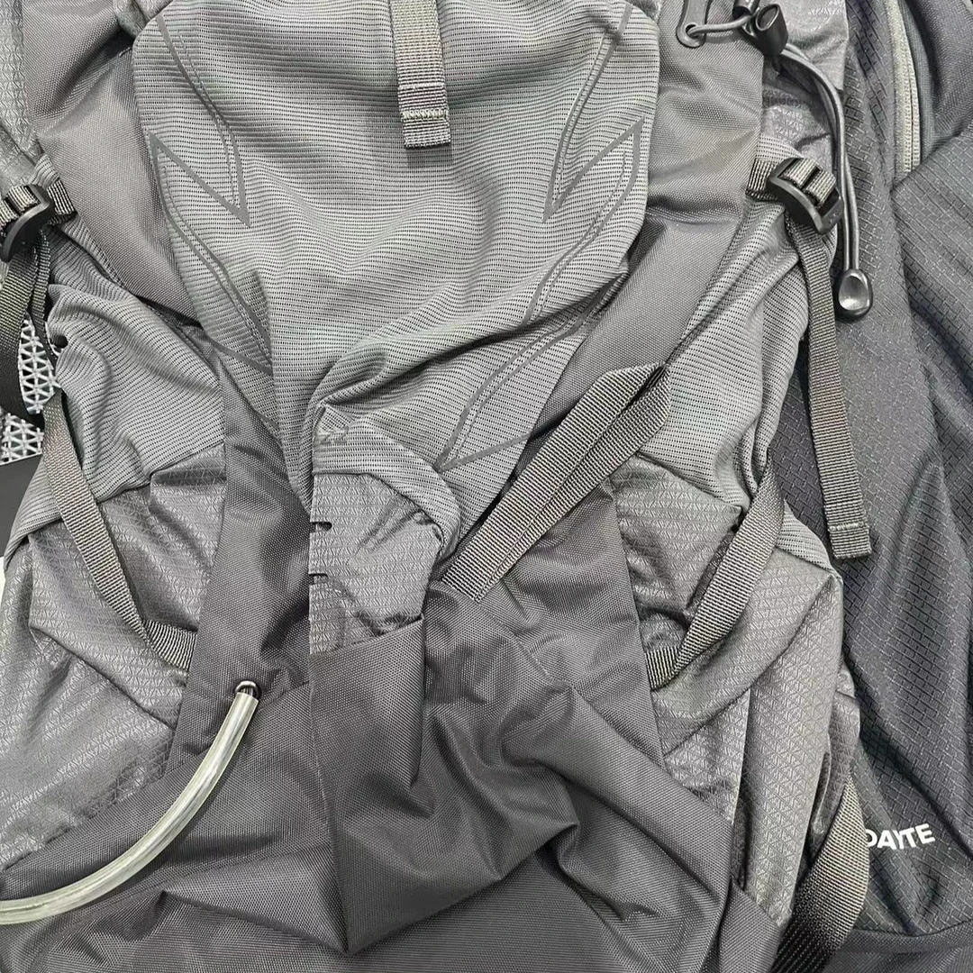 （日光系列）小鹰徒步背包孤品捡漏超轻户外双肩包旅行登山包