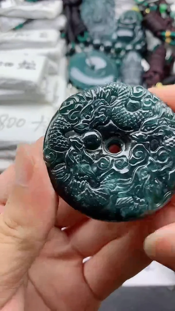 翡翠未镶嵌颈饰888