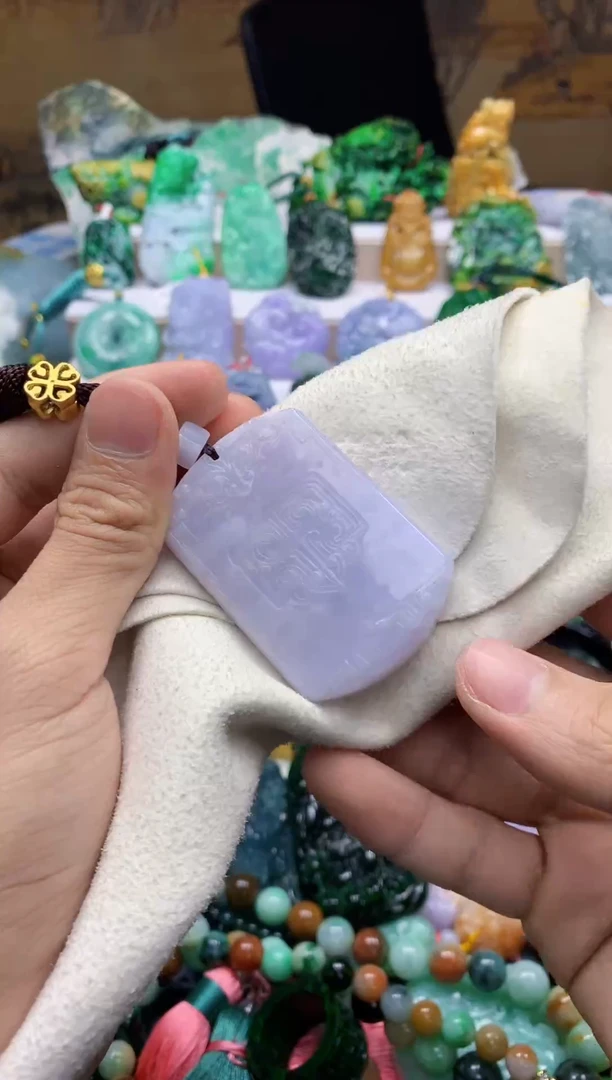 颈饰未镶嵌翡翠天然A货翡翠