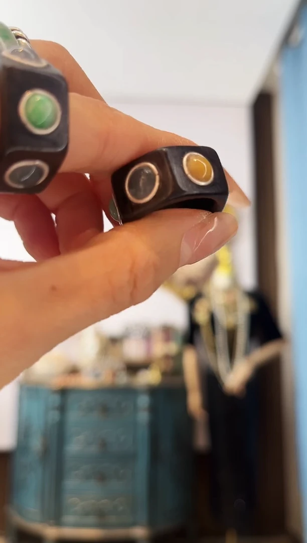 颈饰未镶嵌翡翠方*翡翠E751