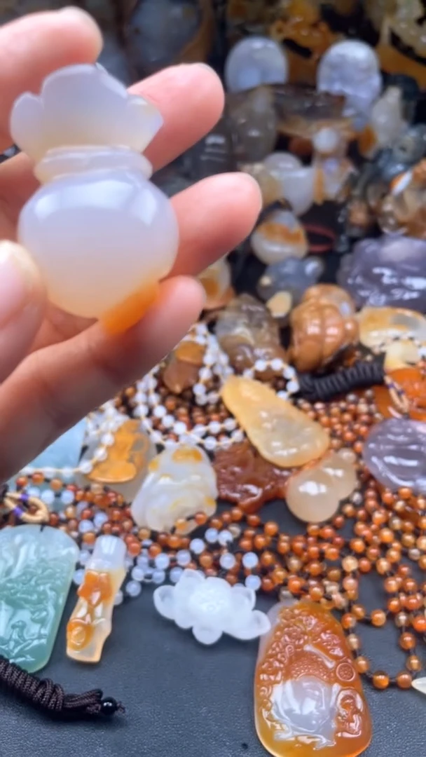 【闪购商品】玛瑙/玉髓颈饰未镶嵌AA