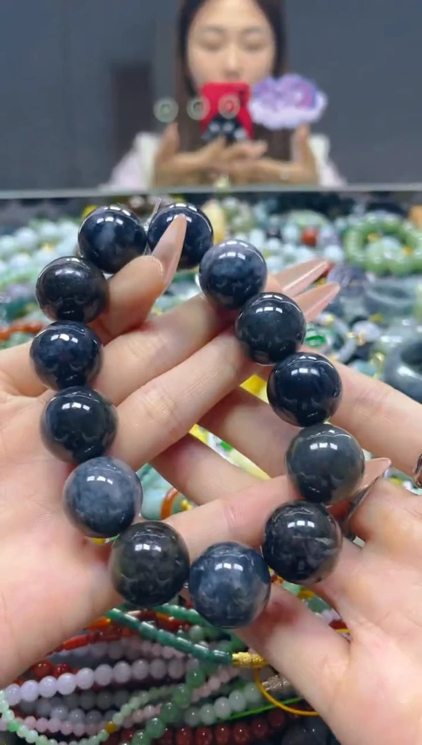 颈饰未镶嵌翡翠17MM