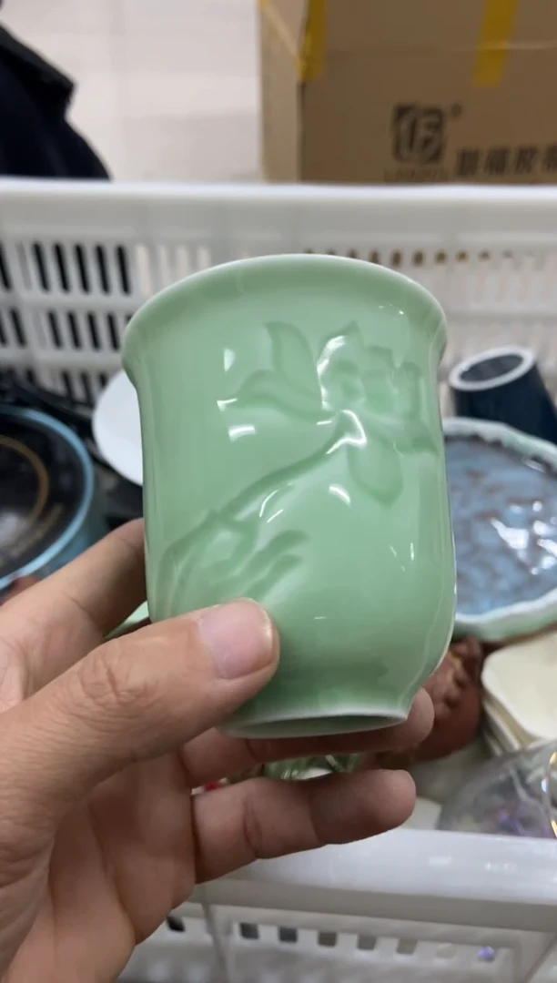 杯子瓷无运费险有瑕疵的摄影的产品有使用过的痕迹有点脏介意勿拍