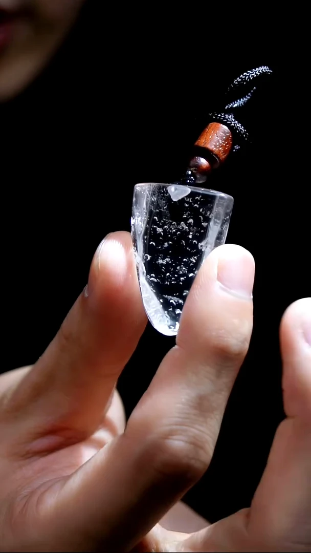 吊坠(赠链)未镶嵌水晶水晶