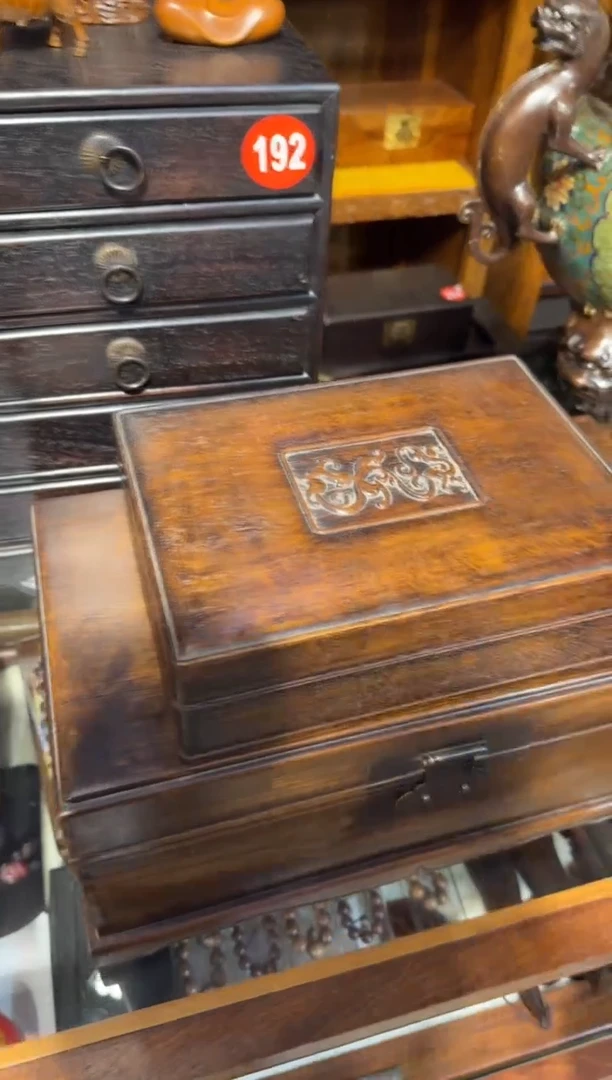 木黄花梨  捧盒 800