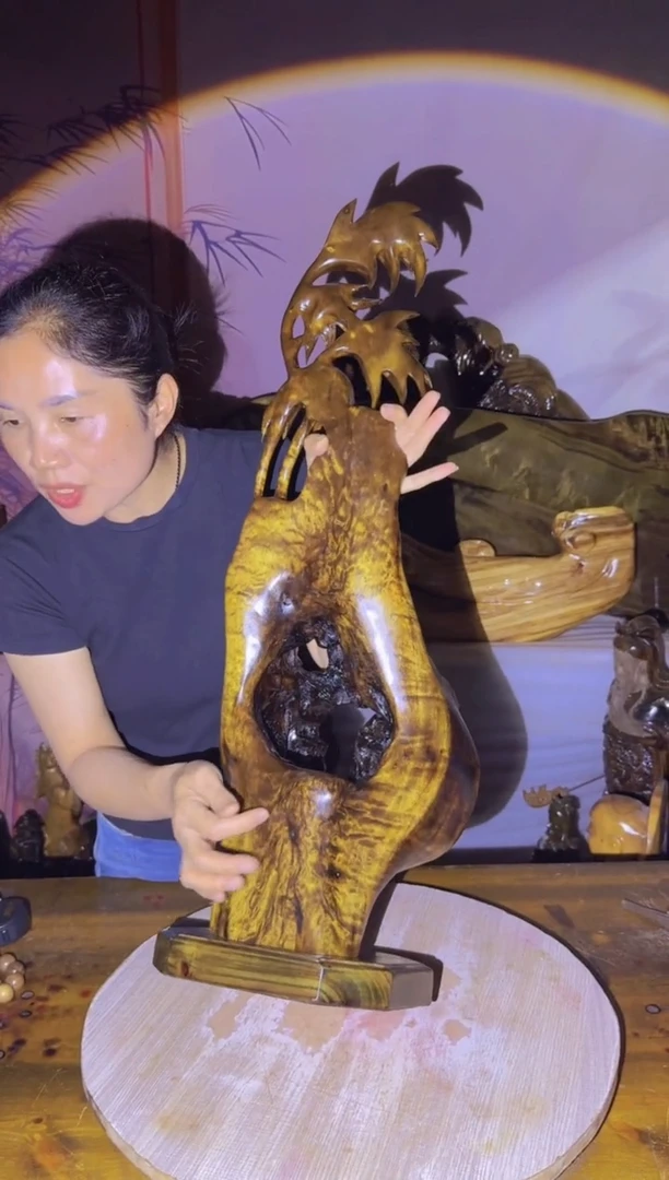 金丝楠金丝楠木雕刻摆件