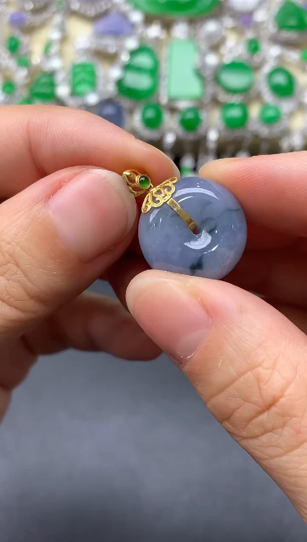 颈饰18K金镶嵌翡翠125-中国好珍宝