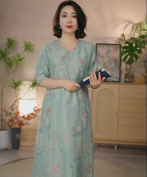 【清明上河图】2025春夏新民族风苎麻文艺原创刺绣中式V领改良旗袍