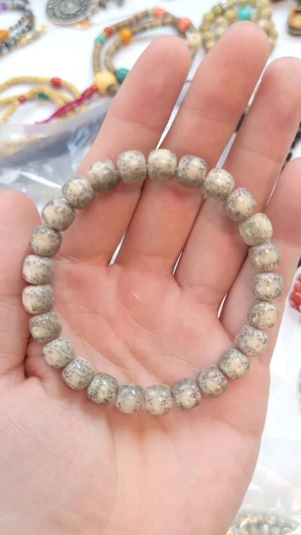 手串星月菩提牛毛星9*8mm