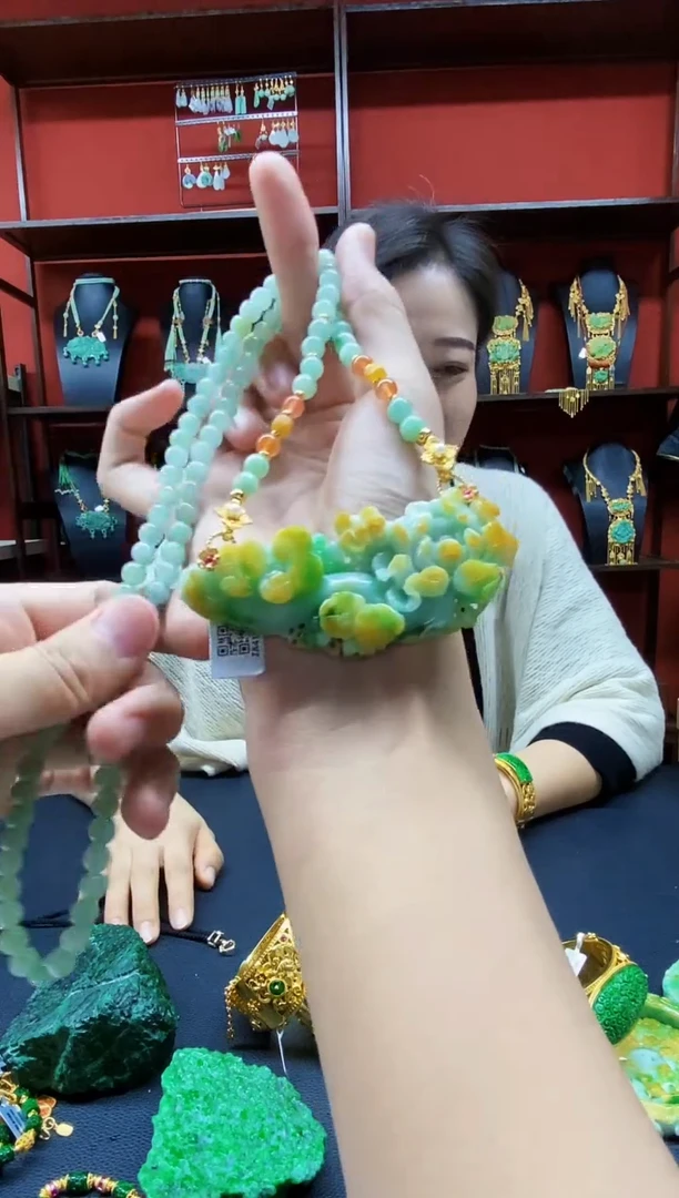 颈饰未镶嵌翡翠翡翠吊坠