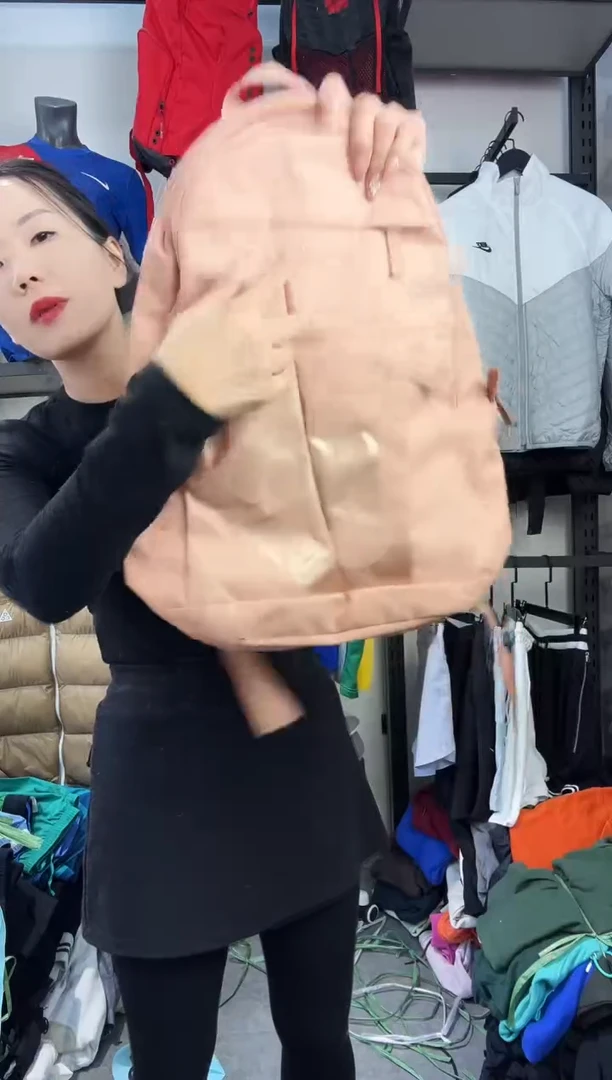 502编码 瑕疵款直播间过款为准 尺码BAO