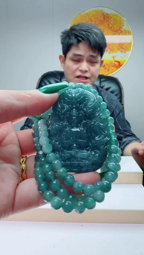 翡翠未镶嵌颈饰多样性随机发其一