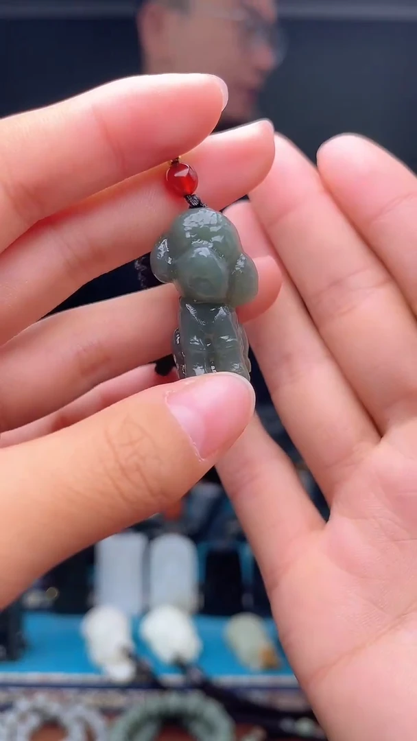 未镶嵌和田玉挂件1