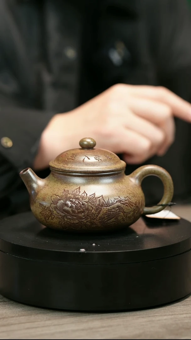 茶壶紫砂秋****根H2467李琴段泥牡丹容天