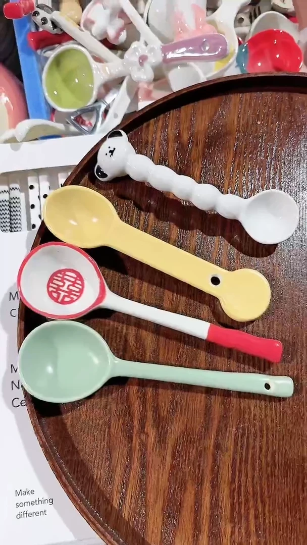 【闪购商品】瓷片4个勺子微瑕 凑满20元包邮