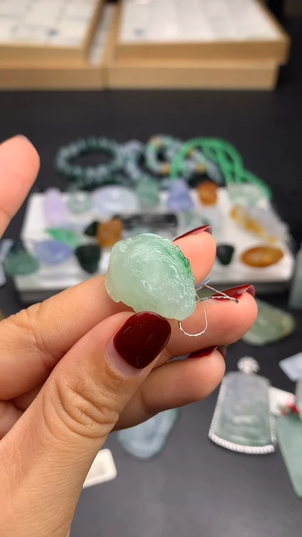 【闪购商品】定制翡翠未镶嵌