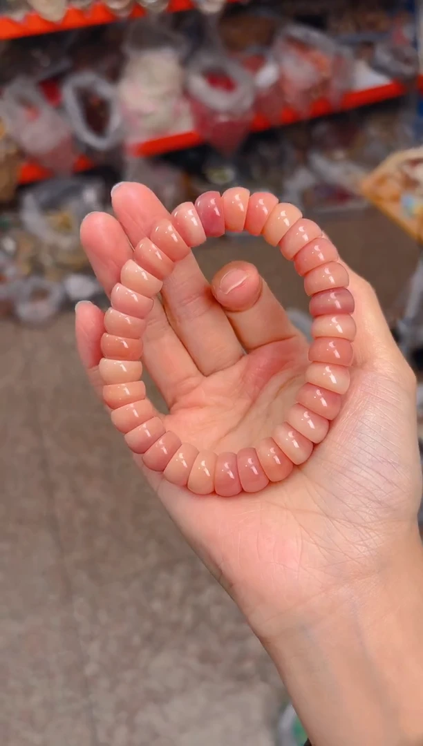 吊坠菩提根/象牙果粉色碗肠