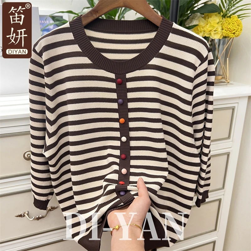 中老年时尚条纹针织上衣女七分袖冰丝2025新款秋装妈妈衣服T恤衫
