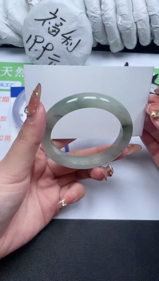 【闪购商品】石英质玉手镯未镶嵌84-52-1