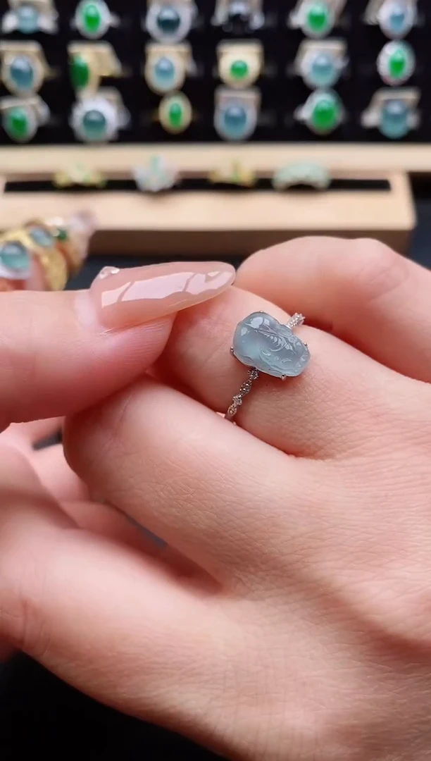 银S925镶嵌戒指翡翠1