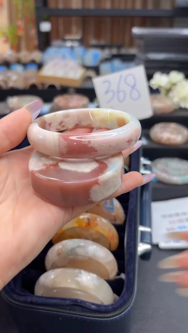 未镶嵌手镯石英质玉A552(59圈赠送镯心)