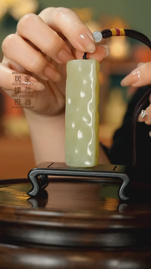 玉《千锤百炼小奶酪》摆件