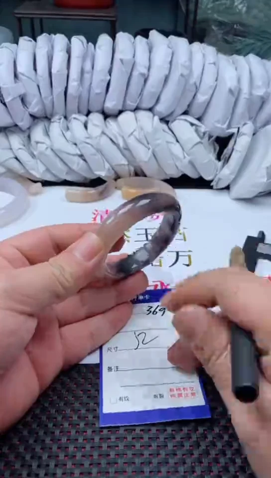 【闪购商品】石英质玉手镯未镶嵌369-52多样性发货看清圈口下单