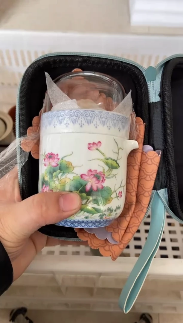 杯无运费险有瑕疵的摄影的产品有使用过的痕迹有点脏介意勿拍